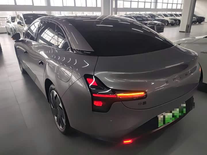 Фото 5 - XPeng Mona M03