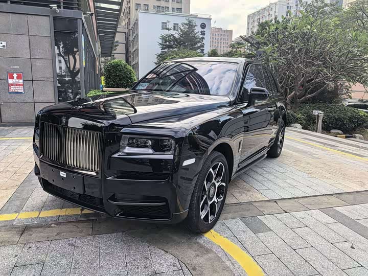 Фото 1 - Rolls-Royce Cullinan