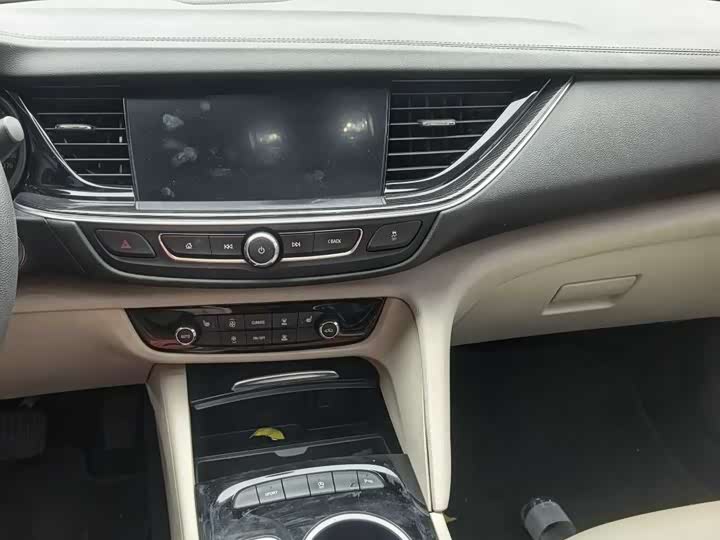 Фото 7 - Buick Regal