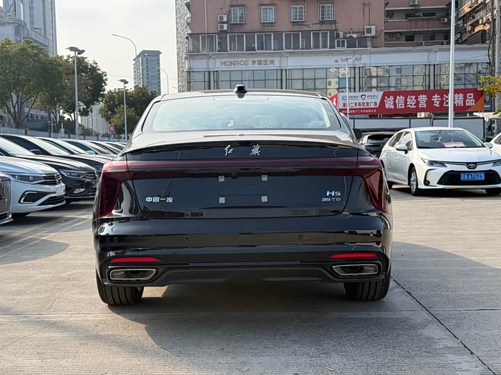 Фото 5 - Hongqi H5