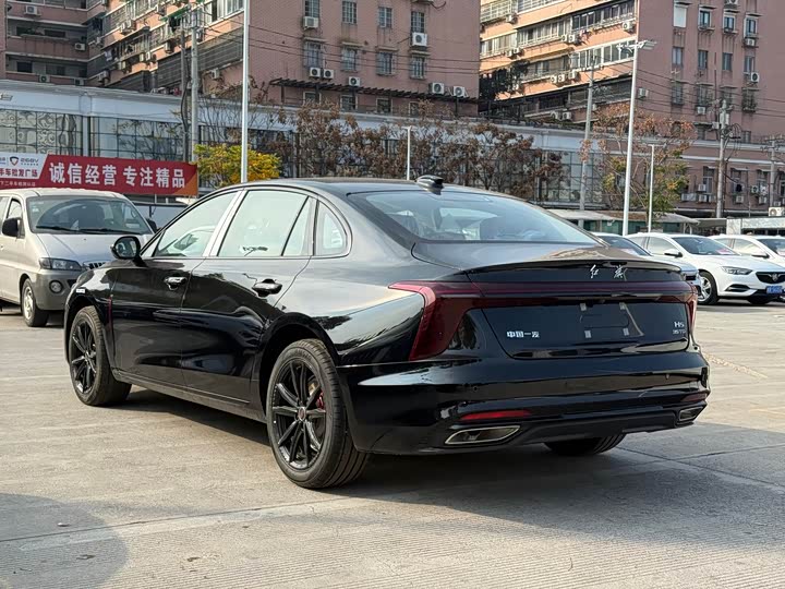Фото 6 - Hongqi H5