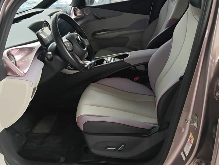 Фото 9 - BYD Dolphin