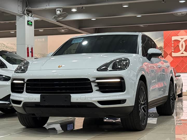 Фото 1 - Porsche Cayenne