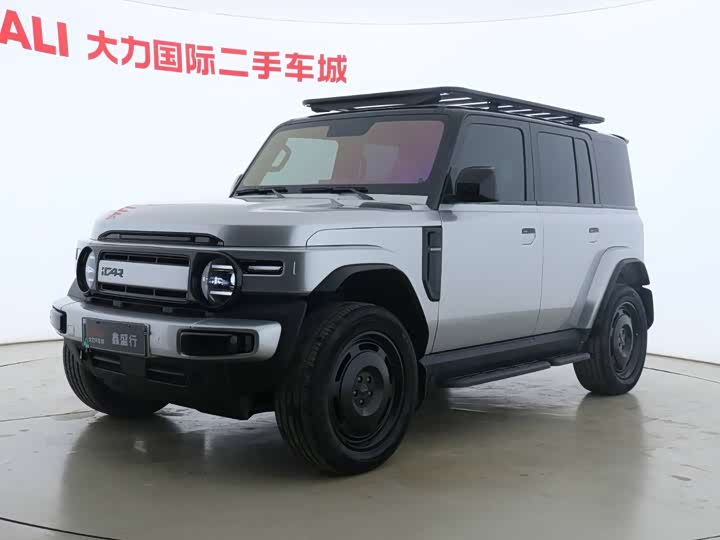 Фото 1 - Chery iCar 03