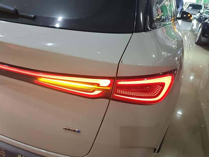 Фото 8 - BYD Seal 06 Hybrid/EV