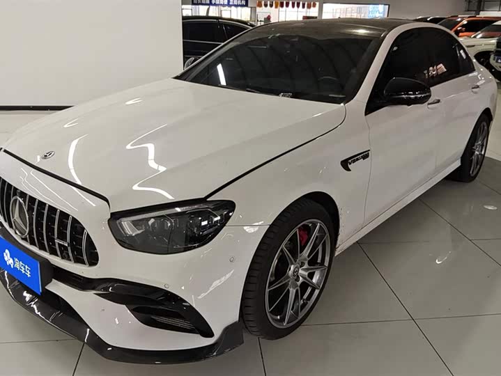 Фото 1 - Mercedes-Benz E-Class