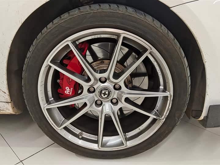 Фото 6 - Mercedes-Benz E-Class