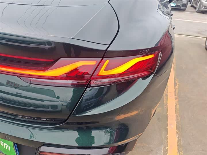 Фото 8 - MG Motor 7