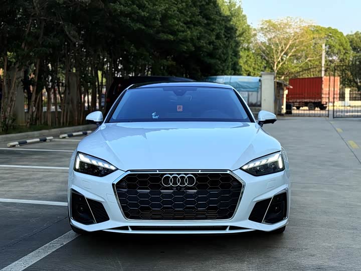 Фото 3 - Audi A5