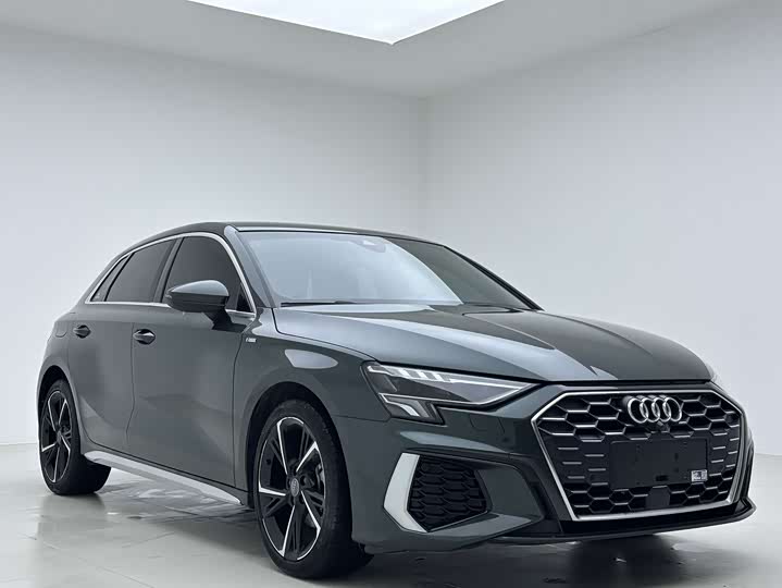 Фото 3 - Audi A3