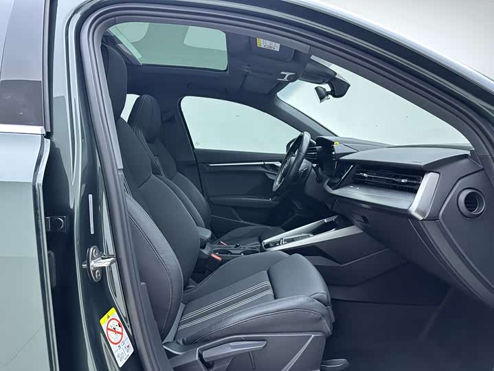 Фото 8 - Audi A3