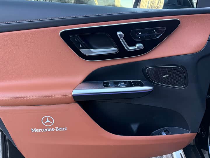 Фото 6 - Mercedes-Benz GLC-Class