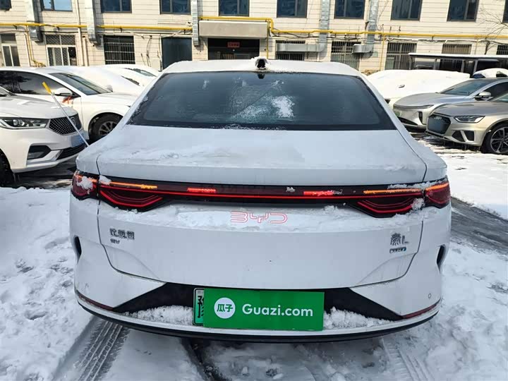 Фото 6 - BYD Qin L