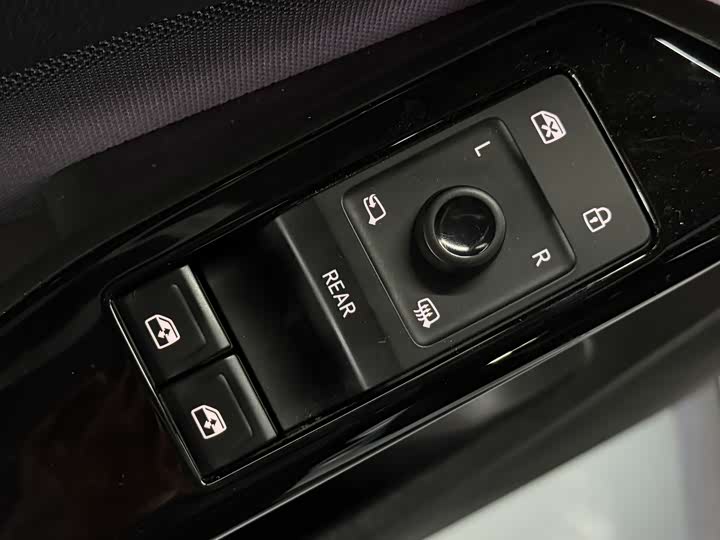 Фото 4 - Volkswagen ID.3