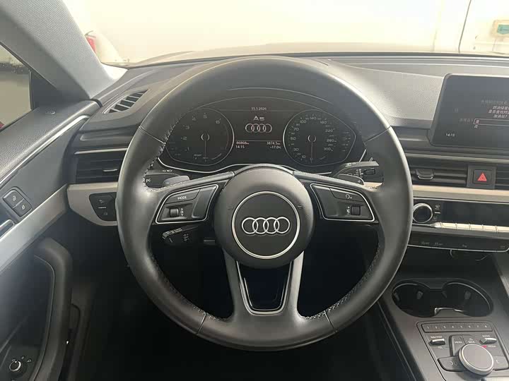 Фото 7 - Audi A5