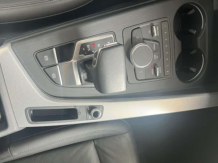 Фото 9 - Audi A5