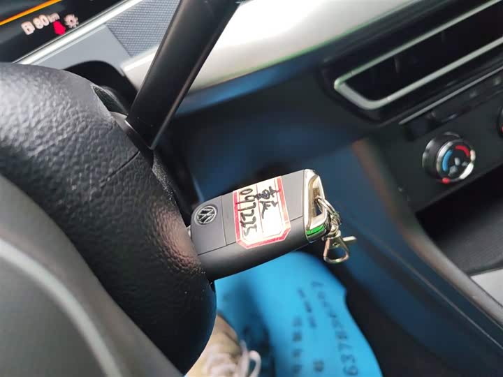 Фото 9 - Volkswagen Lavida