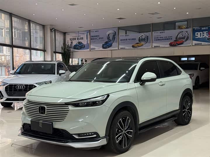 Фото 1 - Honda Vezel