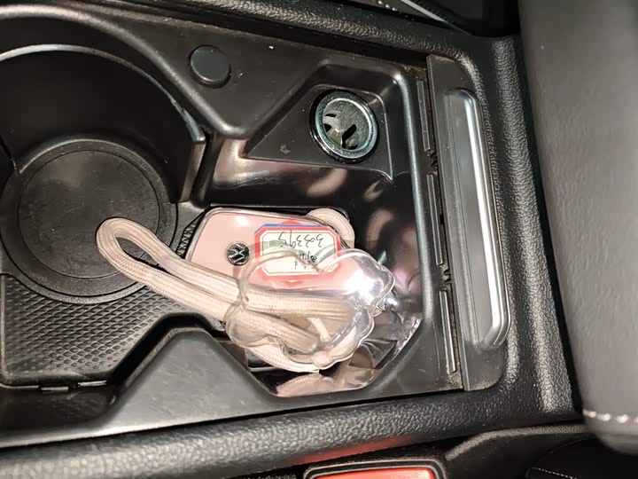 Фото 9 - Volkswagen Golf