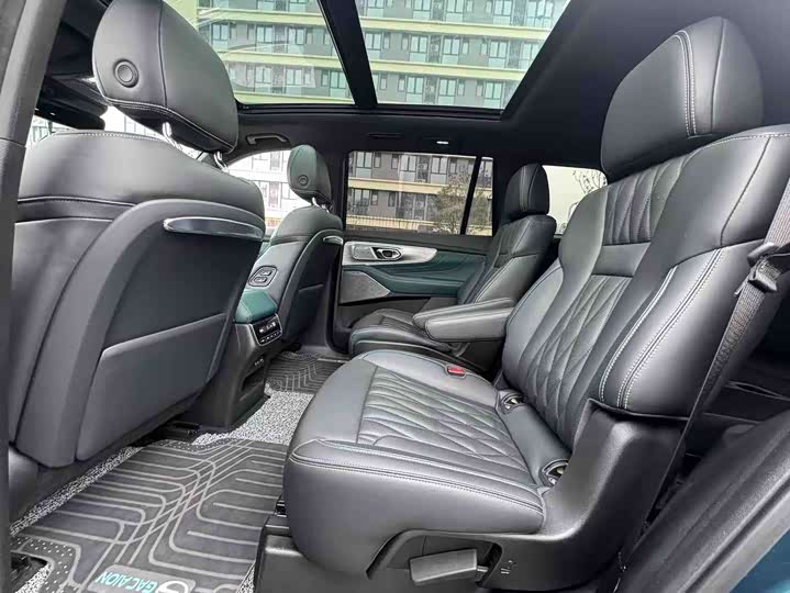 Фото 6 - GAC Trumpchi GS8