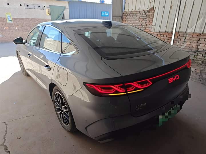 Фото 5 - BYD Qin L