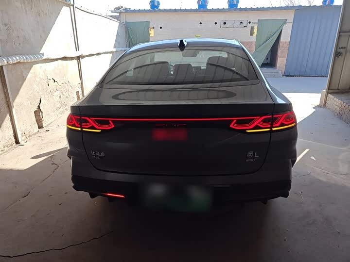 Фото 6 - BYD Qin L