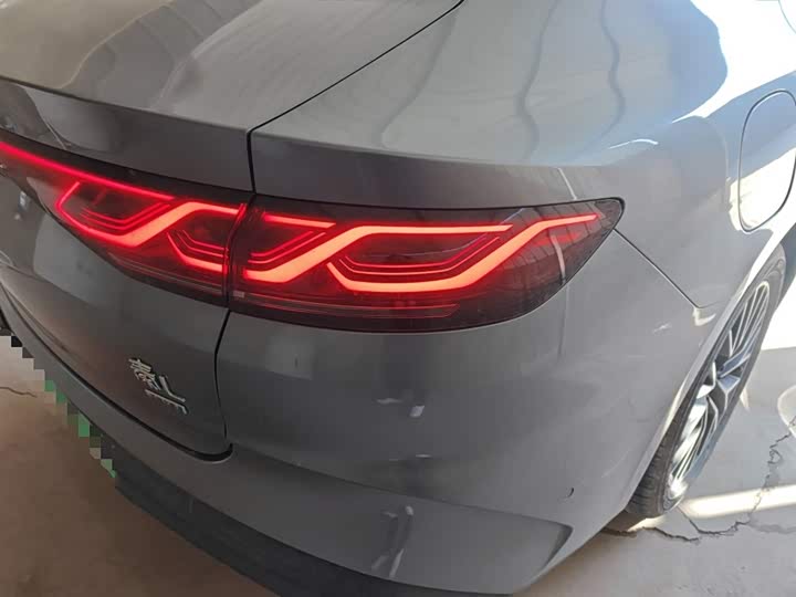 Фото 8 - BYD Qin L