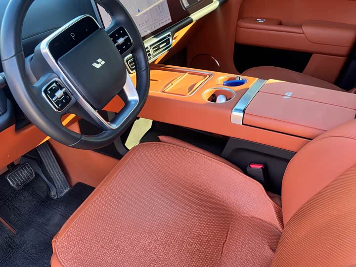 Фото 5 - LiXiang L8