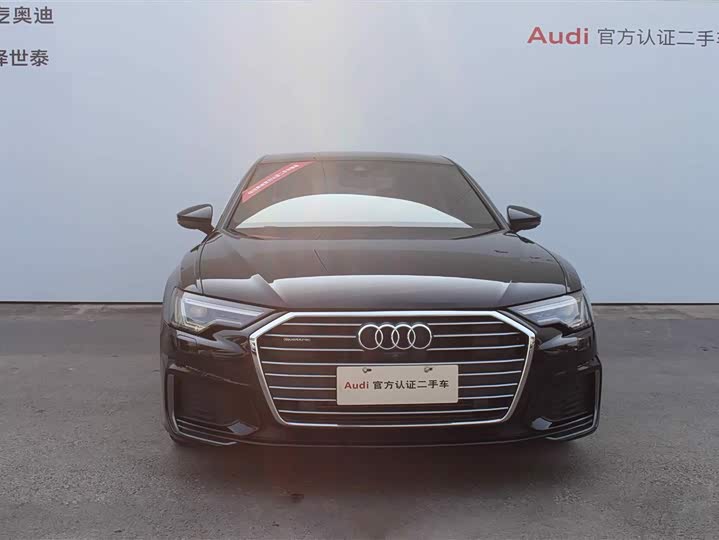 Фото 4 - Audi A6L