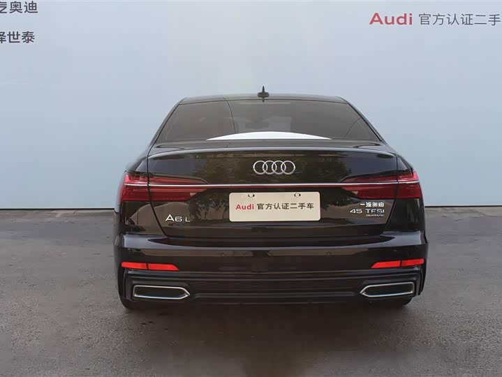 Фото 5 - Audi A6L