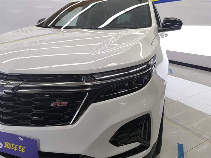 Фото 5 - Chevrolet Equinox