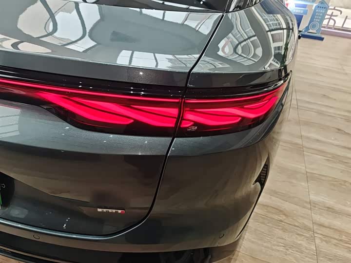 Фото 8 - BYD Han L