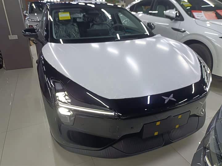 Фото 3 - XPeng Mona M03