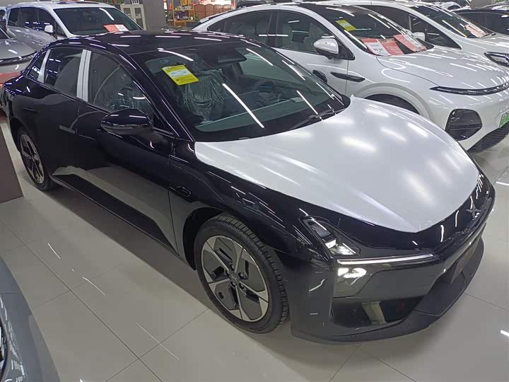 Фото 4 - XPeng Mona M03