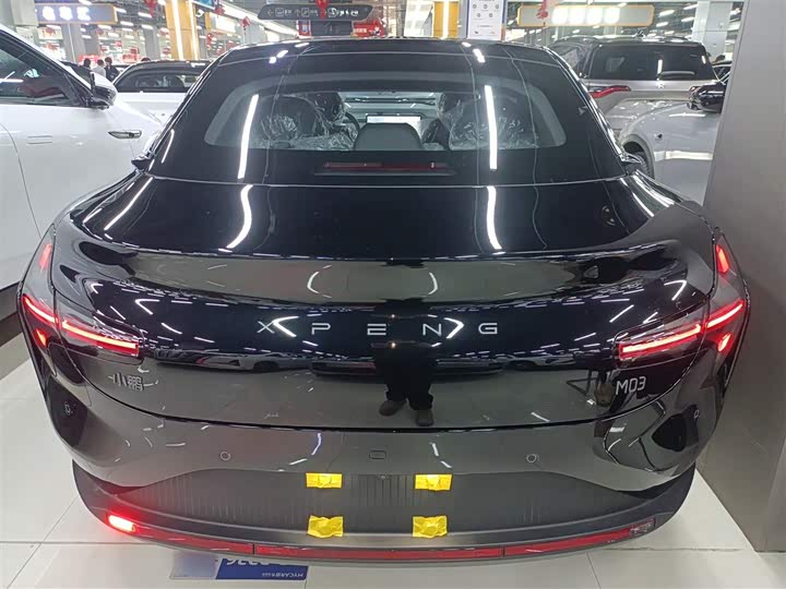 Фото 6 - XPeng Mona M03