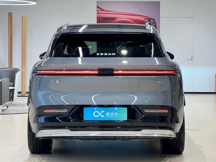 Фото 6 - Zeekr 7X