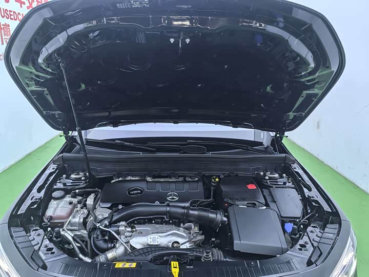 Фото 4 - Mercedes-Benz GLB-Class