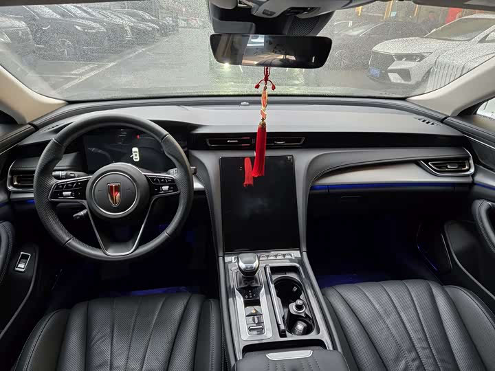 Фото 7 - Hongqi H5