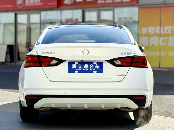 Фото 5 - Nissan Teana