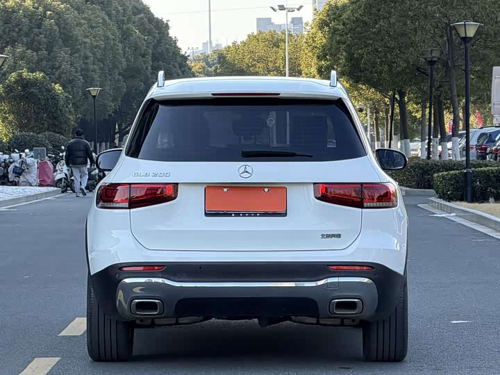 Фото 6 - Mercedes-Benz GLB-Class