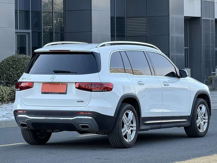 Фото 7 - Mercedes-Benz GLB-Class