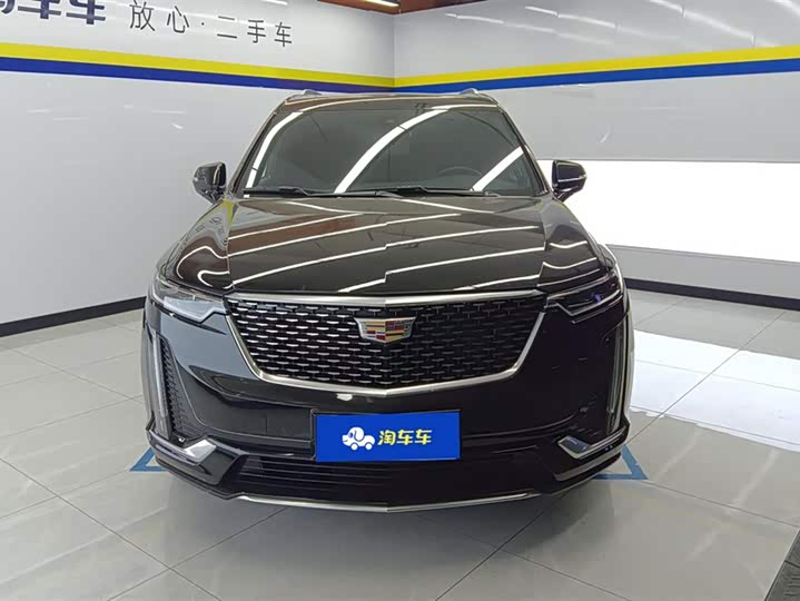Фото 2 - Cadillac XT6