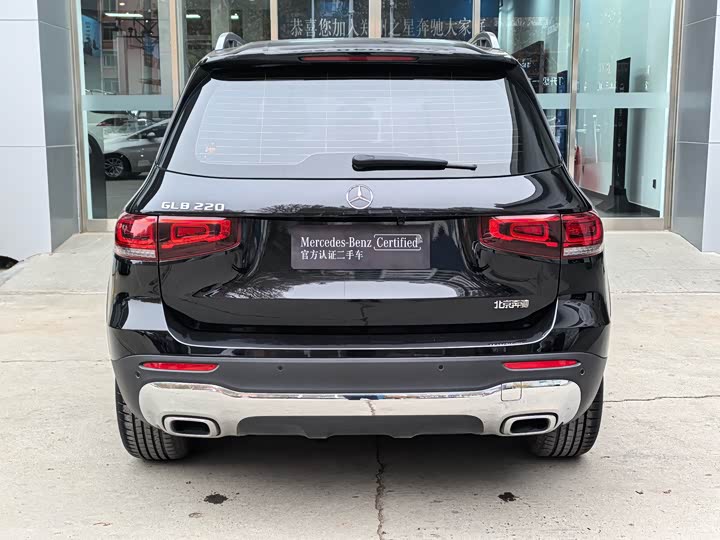 Фото 4 - Mercedes-Benz GLB-Class