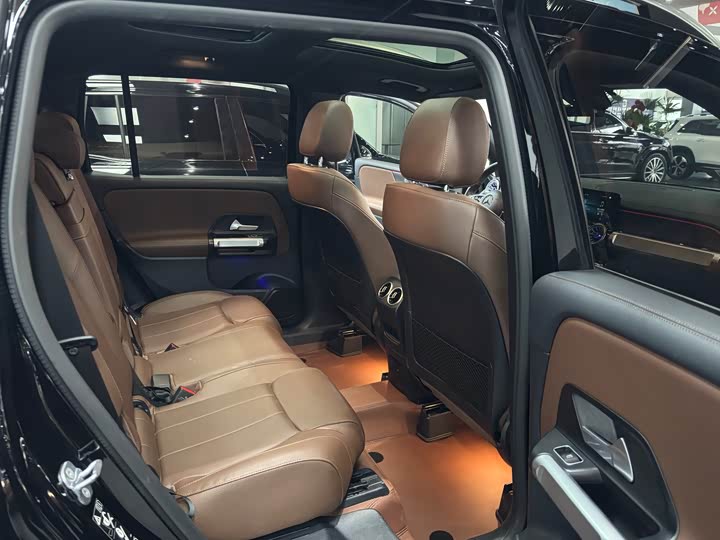 Фото 7 - Mercedes-Benz GLB-Class