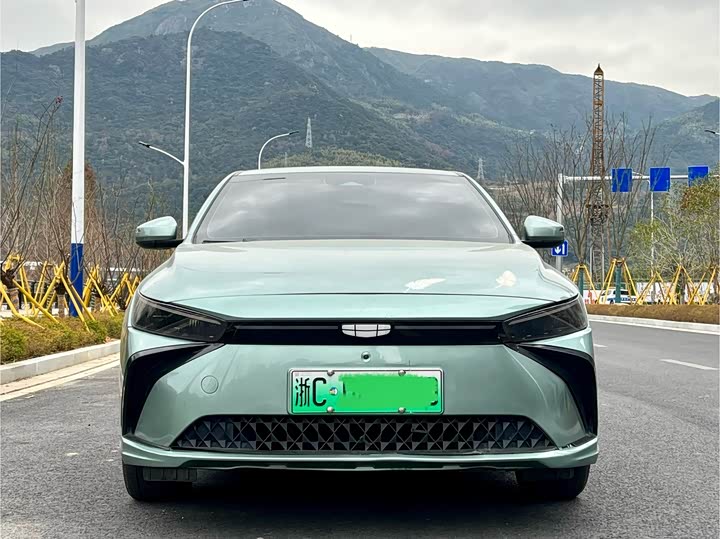 Фото 1 - Geely Geometry G6