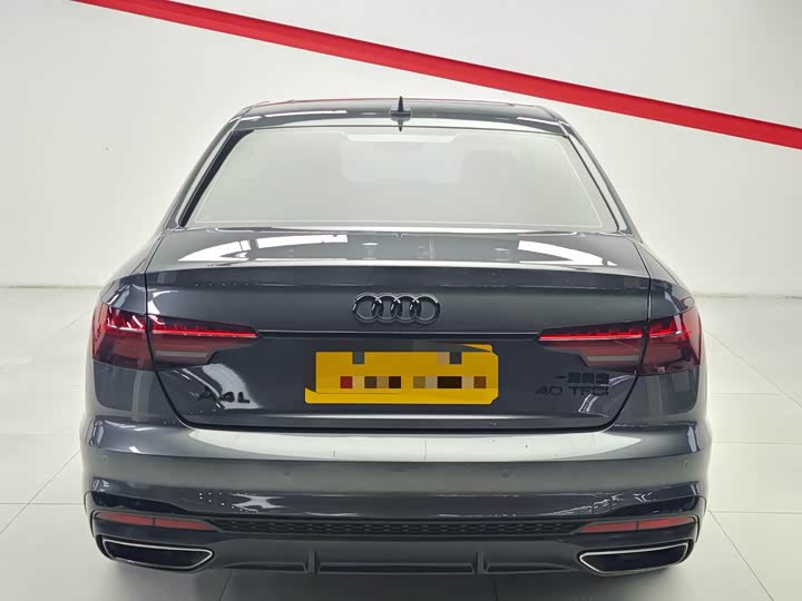 Фото 5 - Audi A4L