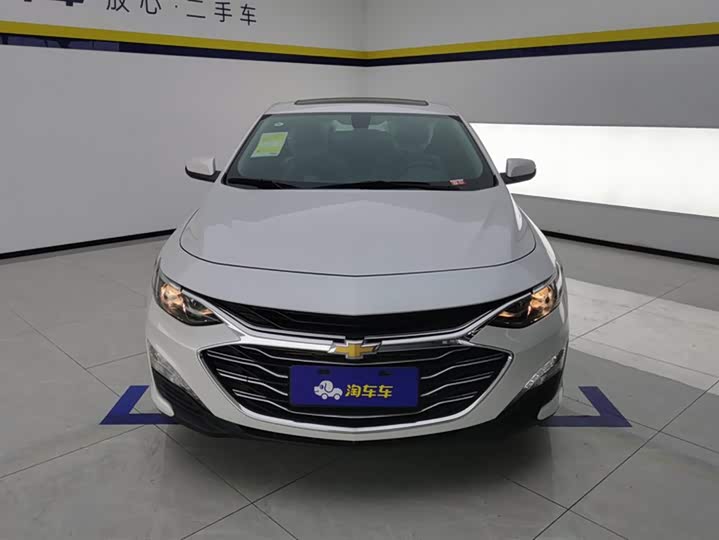 Фото 2 - Chevrolet Malibu XL