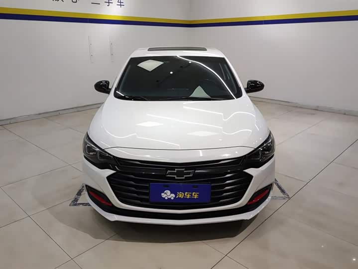 Фото 2 - Chevrolet Monza