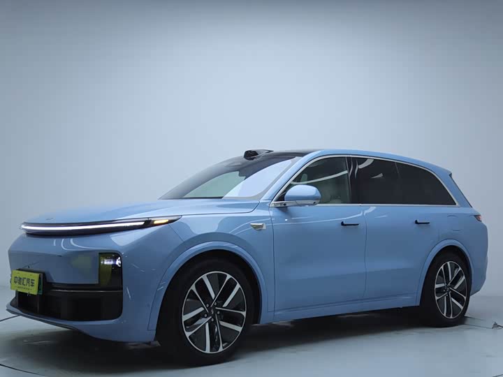 Фото 1 - LiXiang L8