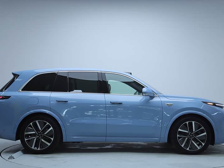 Фото 4 - LiXiang L8